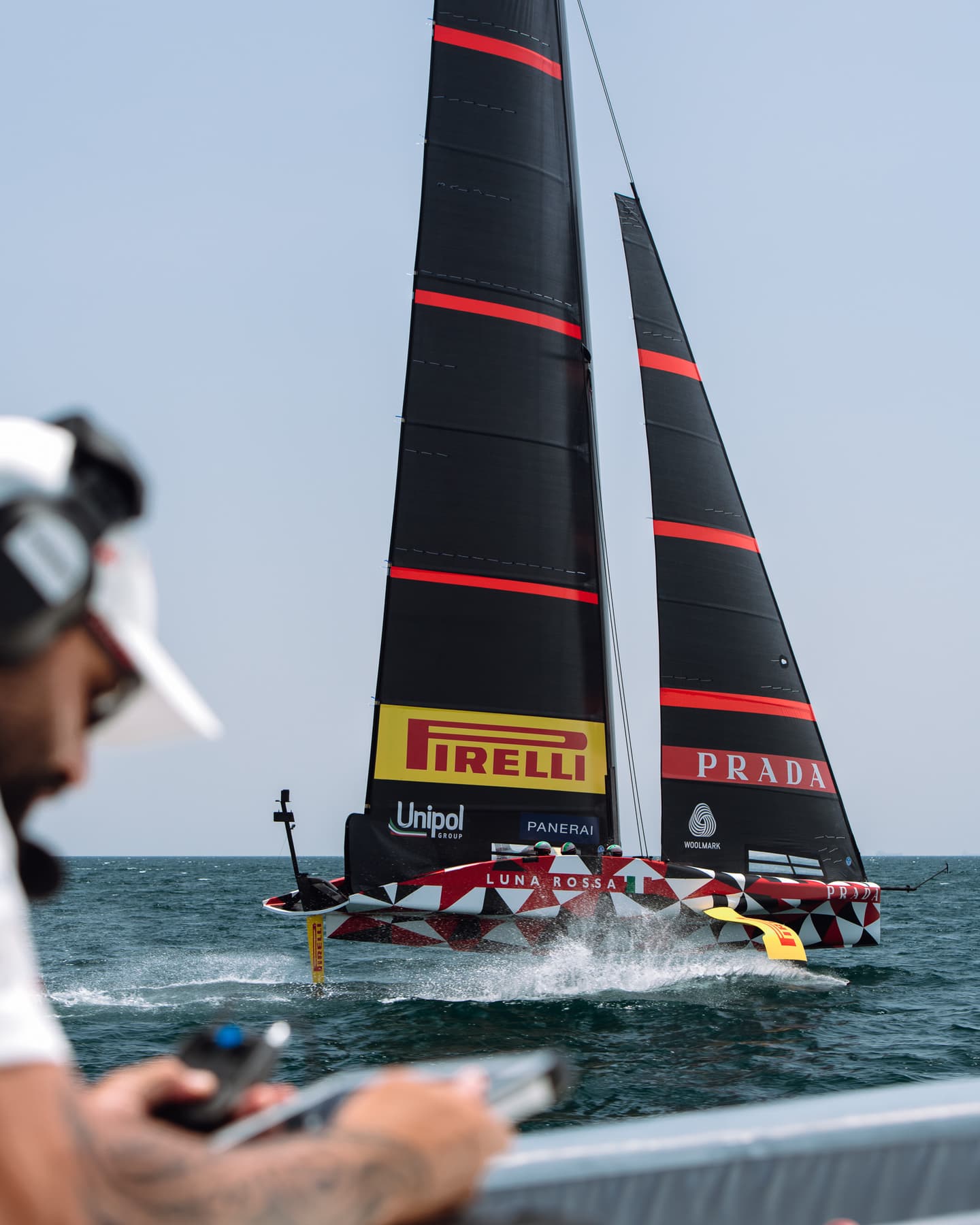 Luna Rossa — 8