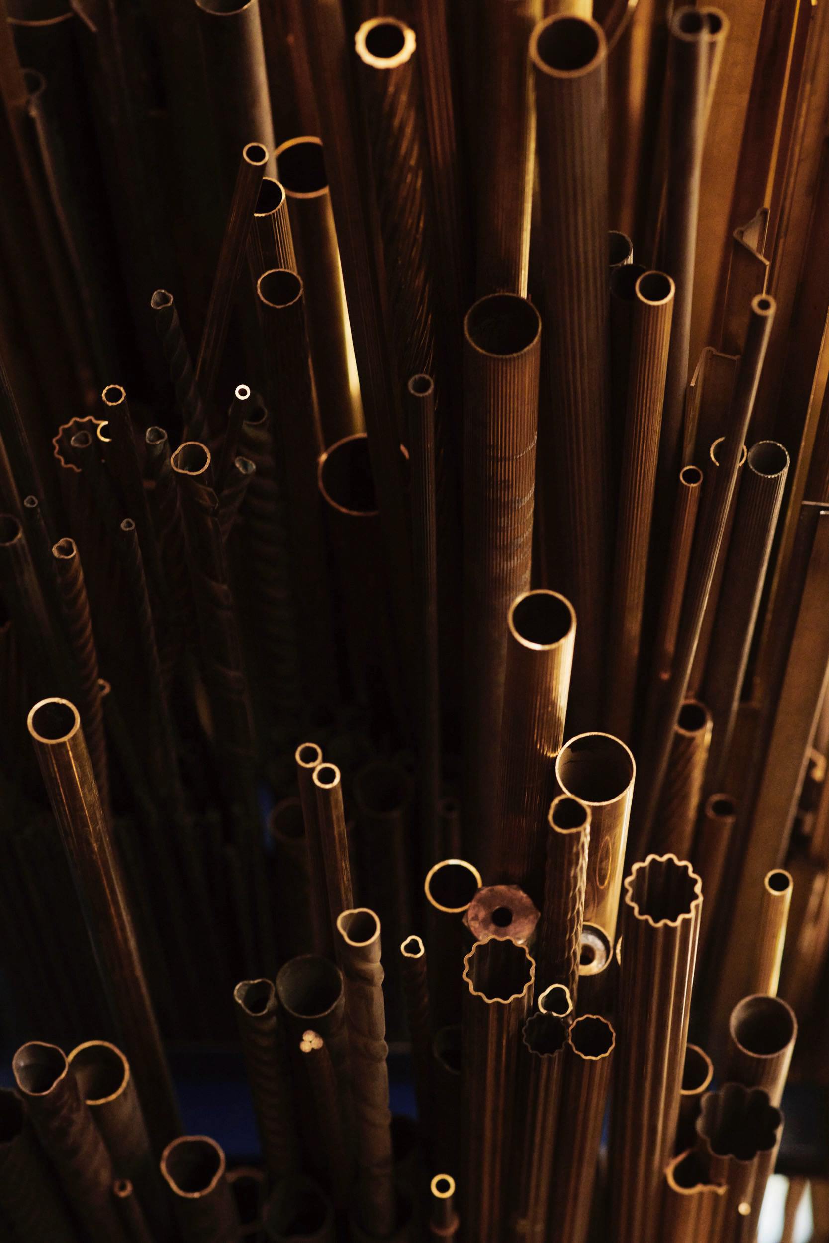 Homes & Gardens — 6